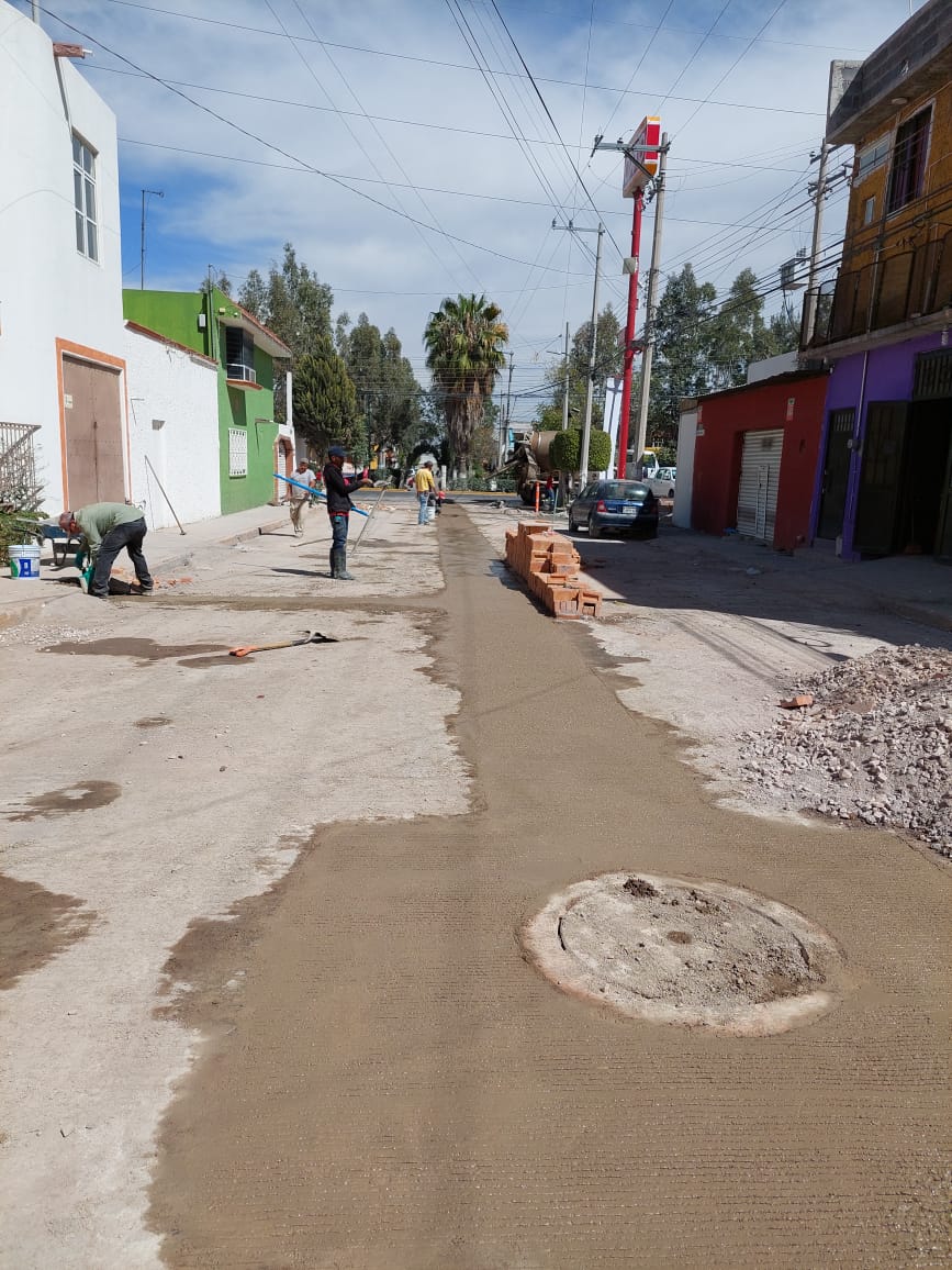 INTERAPAS concluye nueva línea de agua en la privada Blas Escontría en el barrio de Tequis