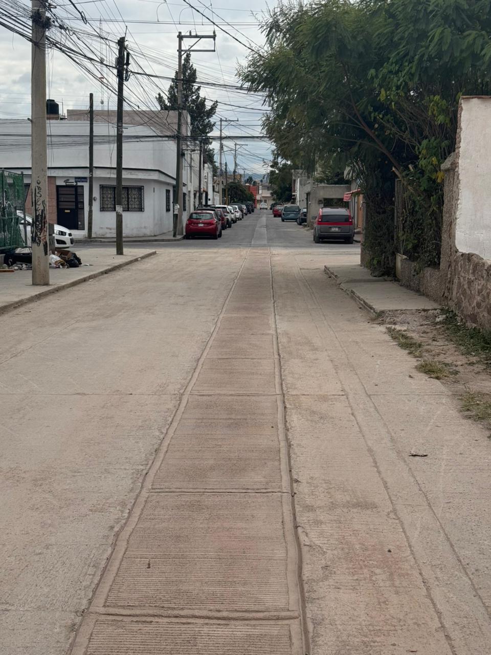 Concluye Interapas reparación de dos colapsos de drenaje en la colonia Dalias y en el Barrio de Tequisquiapan.