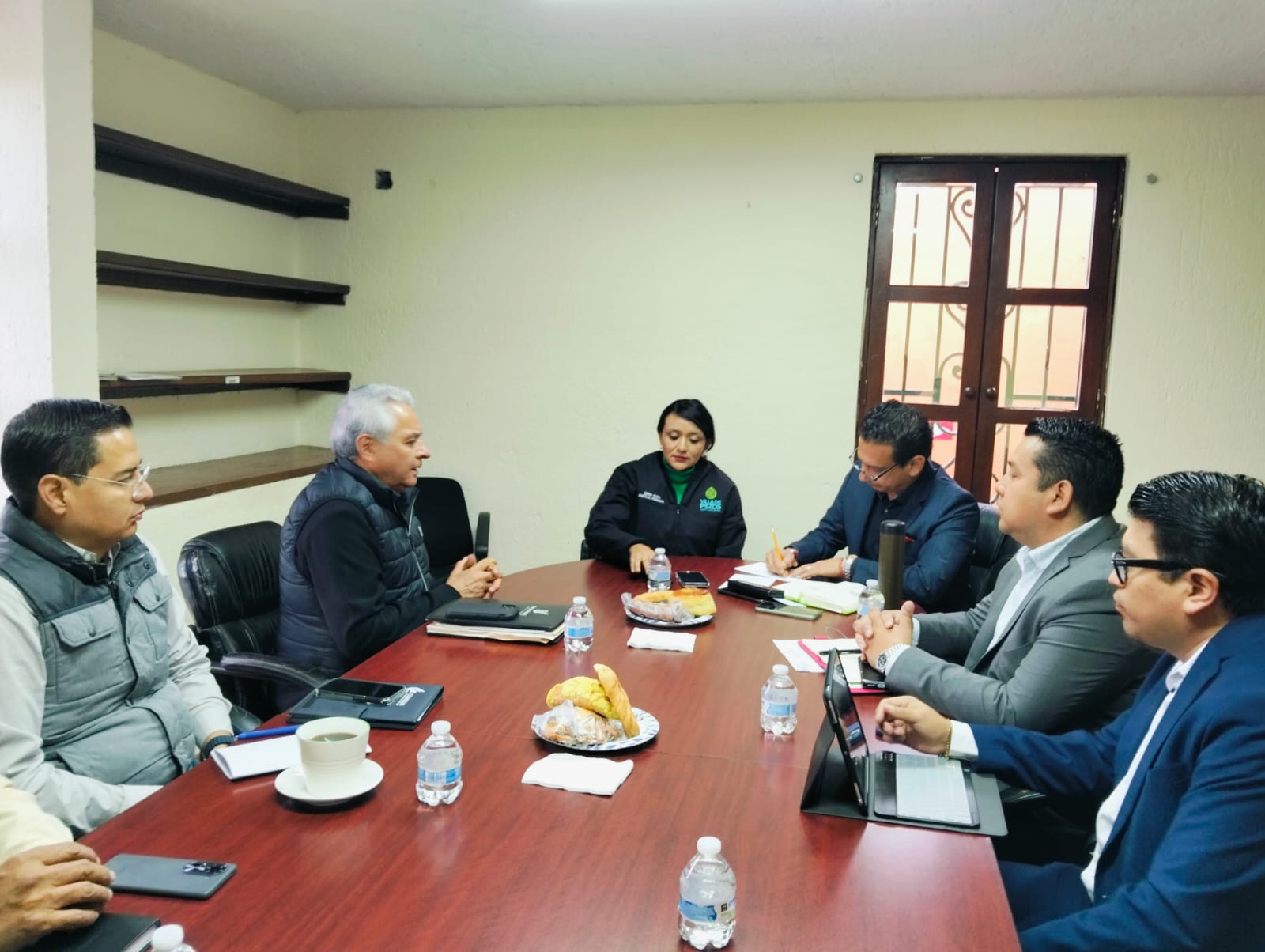 Atiende Interapas en Villa de Pozos solicitudes de servicios de agua de habitantes del nuevo municipio