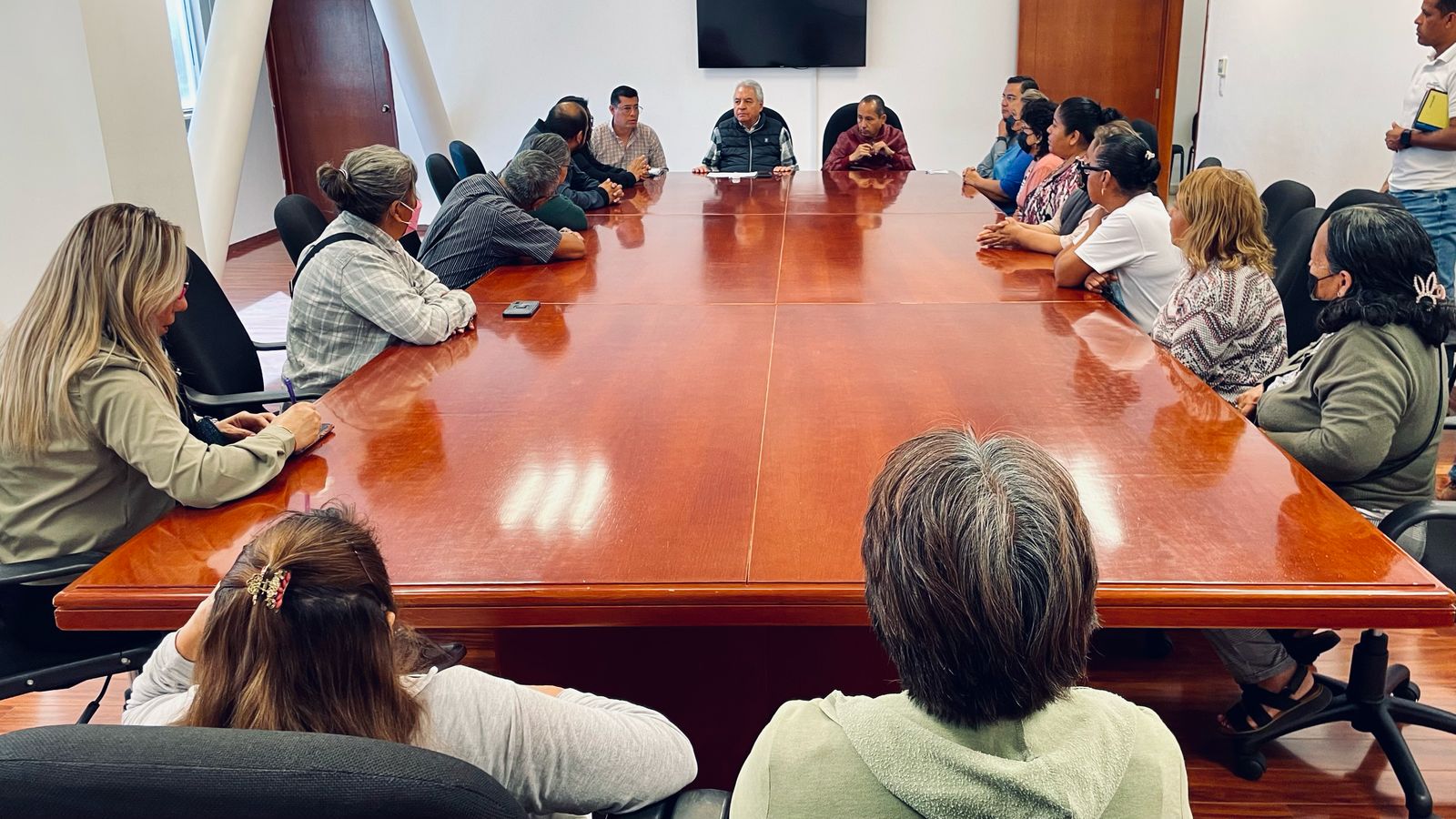 Interapas refuerza diálogo con vecinos de San Antonio-Infonavit de Soledad de Graciano Sánchez.