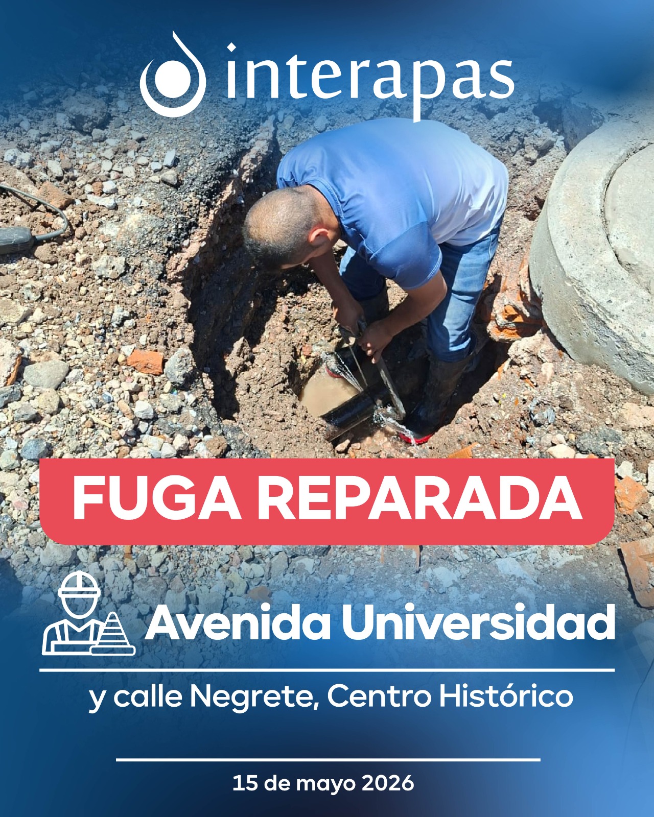INTERAPAS repara fuga de agua frente a la Alameda Juan Sarabia